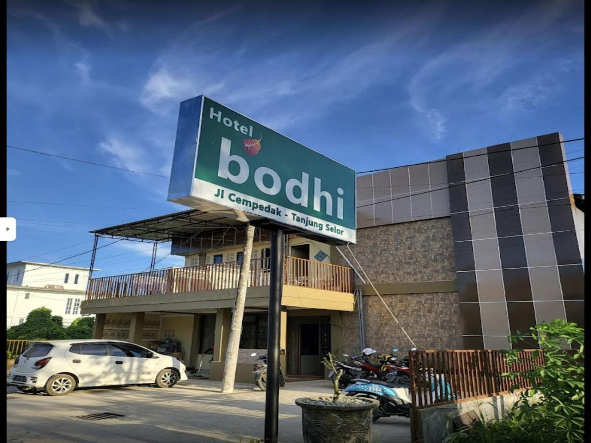 Hotel Bodhi Tanjung Selor Exterior photo