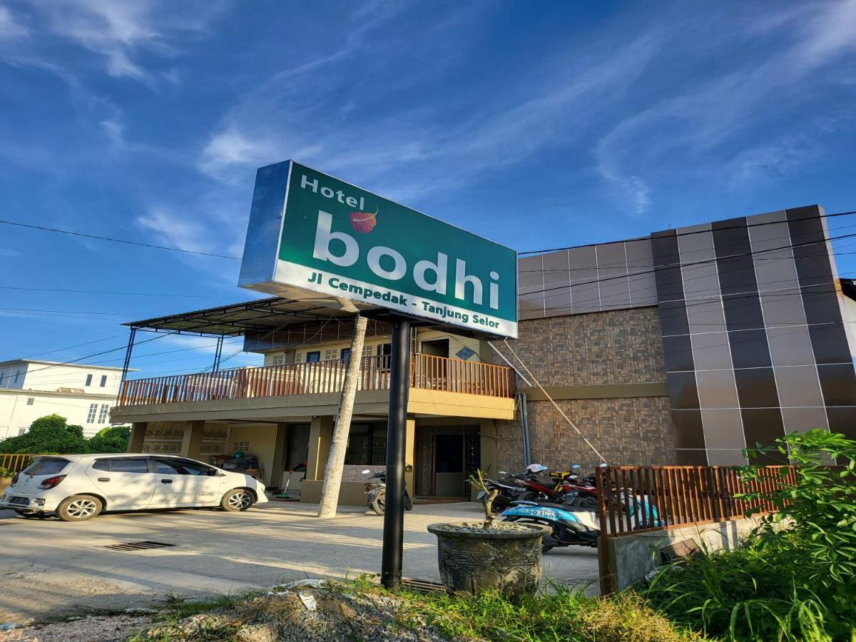 Hotel Bodhi Tanjung Selor Exterior photo