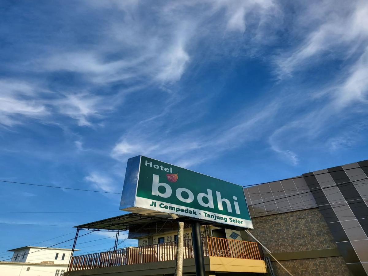 Hotel Bodhi Tanjung Selor Exterior photo